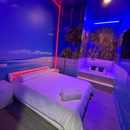 מדריד Habitacion Con Jacuzzi Y Bano Privado מראה חיצוני תמונה